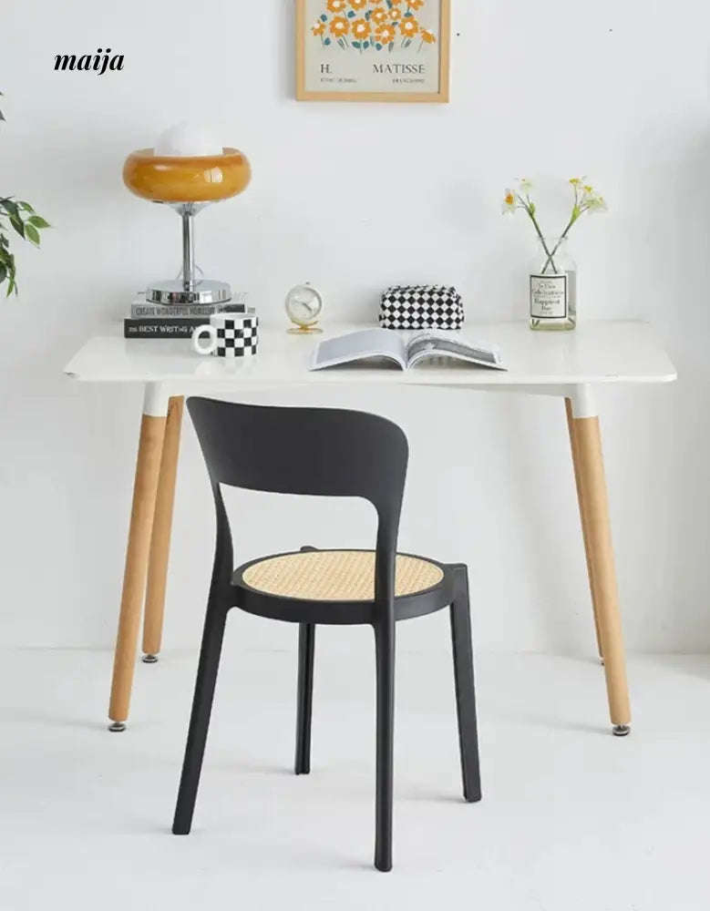 Mills Plastic Dining Chair