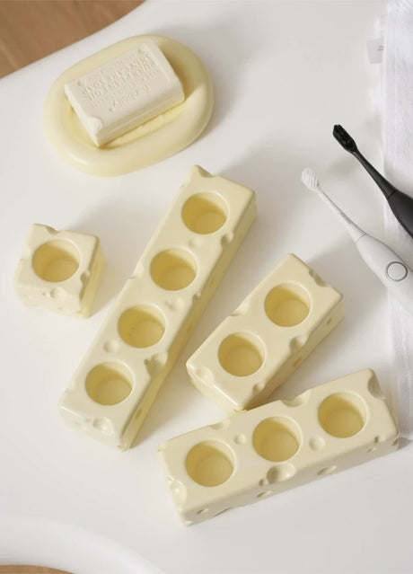 LENYVASEN Remy Cheese Ceramic Toothbrush Rack from LENYVASEN