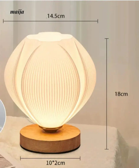 GVG Romantic Flower Table Lamp from GVG