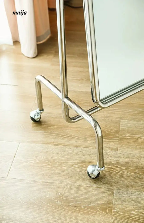 MOODSTORM Adjustable Full-Body Mirror from Kaiyashi