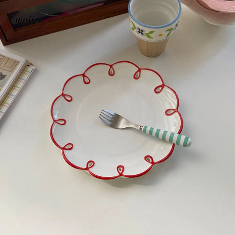 French Decor Daisy Plate from maija
