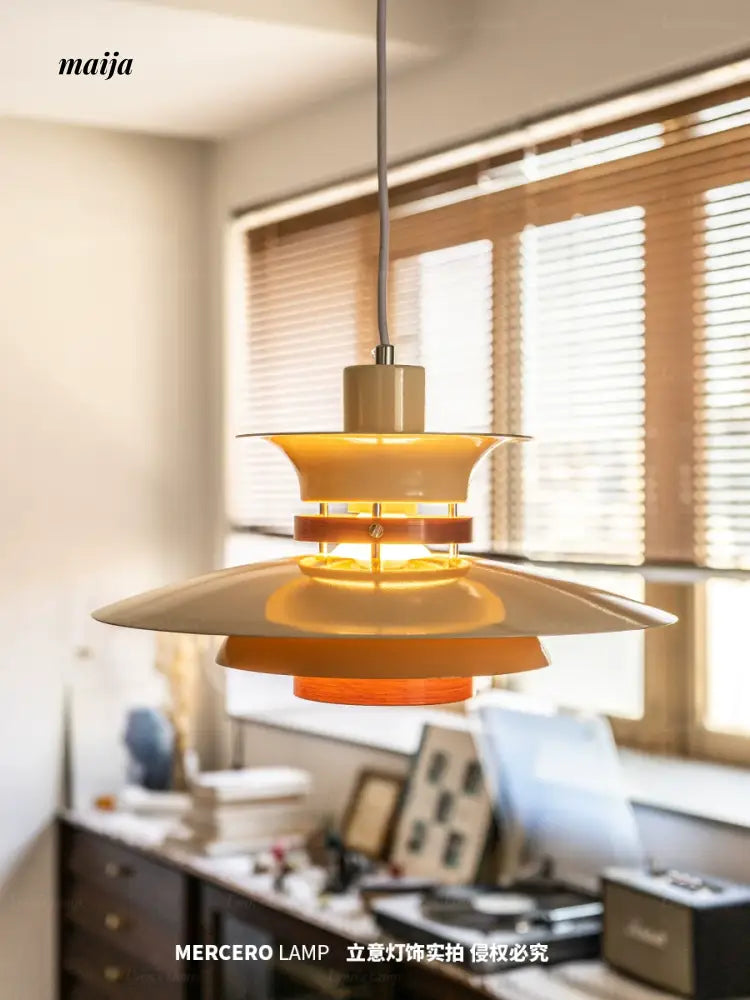 LYNN Nordic Creative Restaurant Chandelier from Lynn's Lamp
