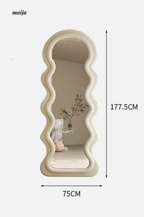 Wavy Mirror from maija