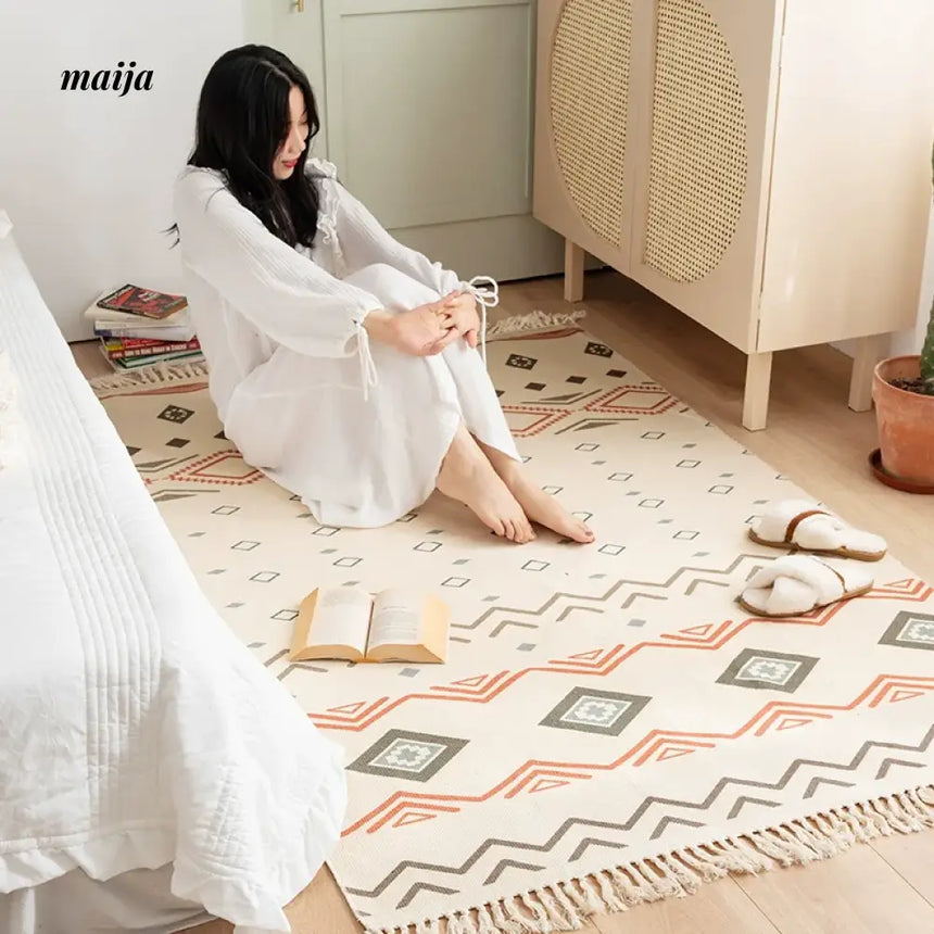 MAN YUE HOME Advanced Retro Carpet for Scandinavian Coffee Tables from MAN YUE HOME