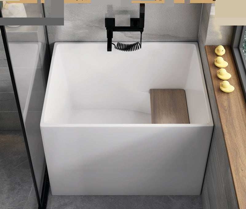 Mini Freestanding Rectangle Acrylic Bathtub from maija