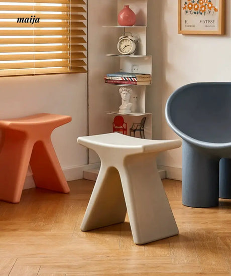 Pastel Shoe Changing Bench from maija