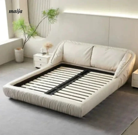 Alastair Minimalistic Leather Bed from maija