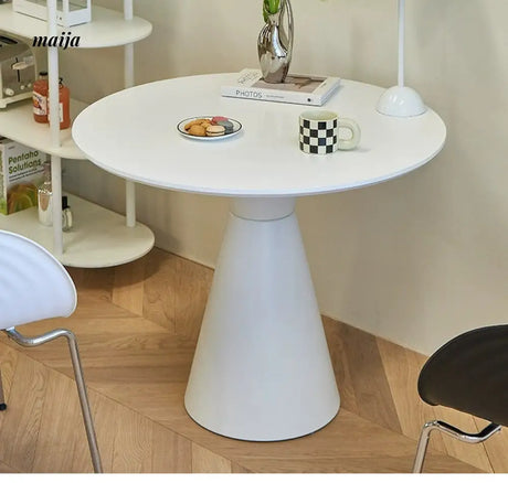 LAZYSPACE Ella Dining Table from LAZYSPACE