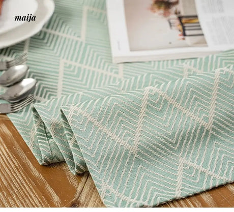 MAN YUE HOME Retro Tablecloth with High-Quality Cotton Linen Finish from MAN YUE HOME