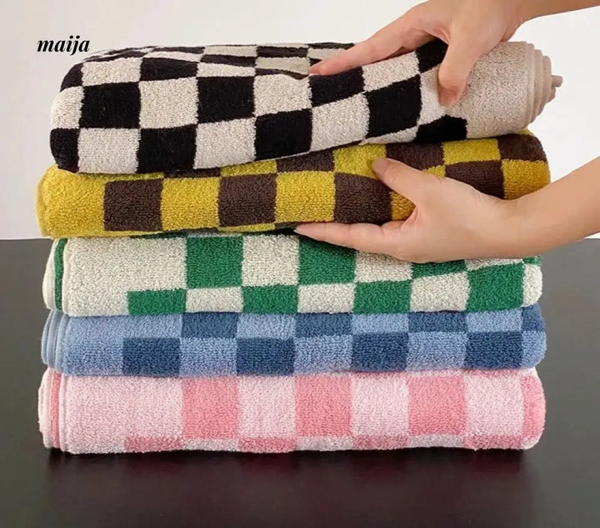 NUANYOU Chessboard Grid Cotton Bath Towel from maija