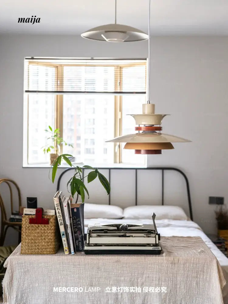 LYNN Nordic Creative Restaurant Chandelier from Lynn's Lamp