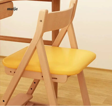 IJOYS Ajustable Children's Chair from Kaiyashi
