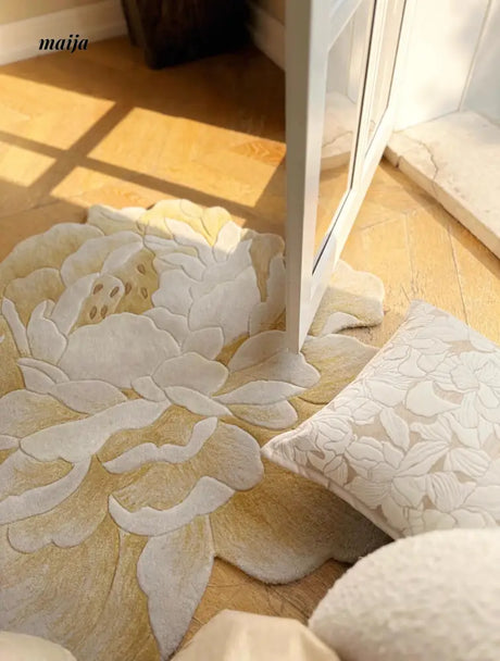 TEXDREAM Peonie Rug from maija