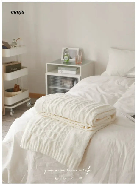 MISTYWOOD White Duvet Sofa for Sleep from MISTYWOOD