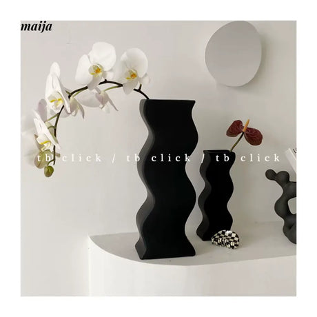 CLICK Scandinavian Play Car Ceramic Jewelry Stand from CLICK