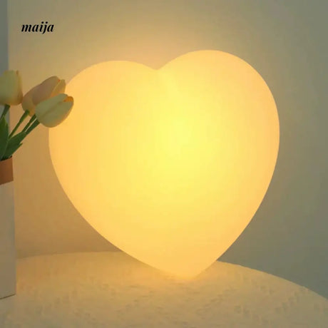YUNLU Love Heart Lamp from MODENG