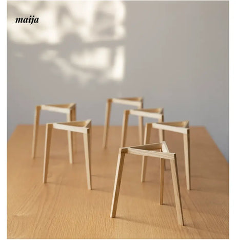 MUMO Oscar Three-Legged Coffee Filter Stand from MUMO