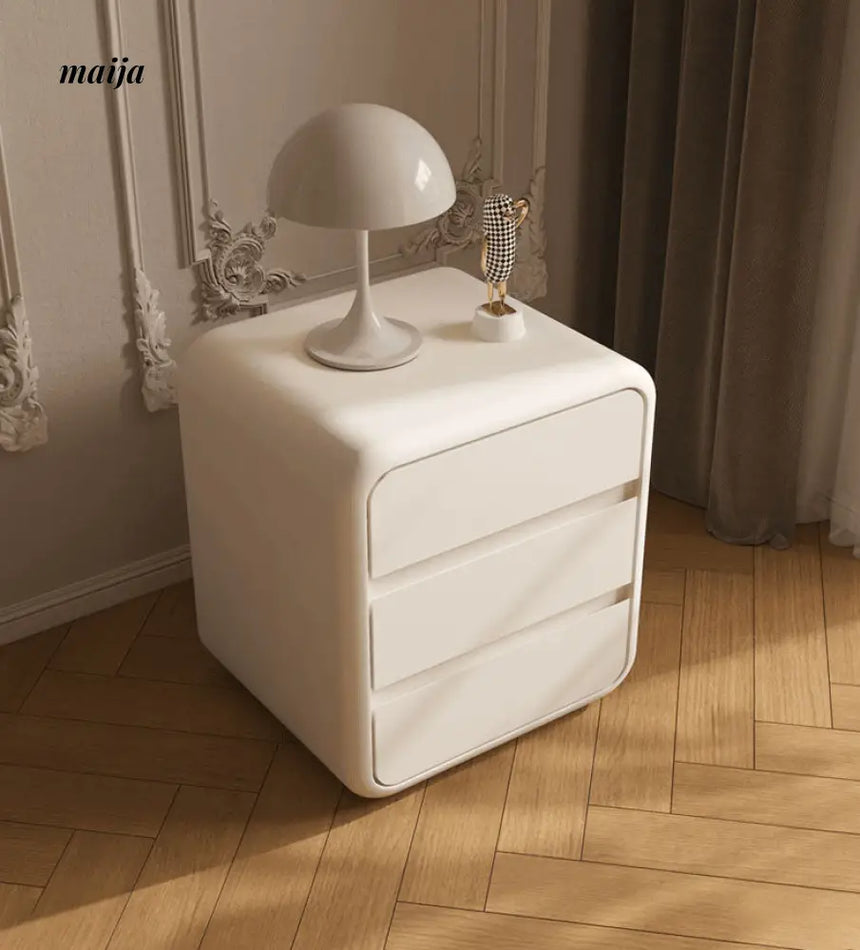 Windsor Bedside Table from maija