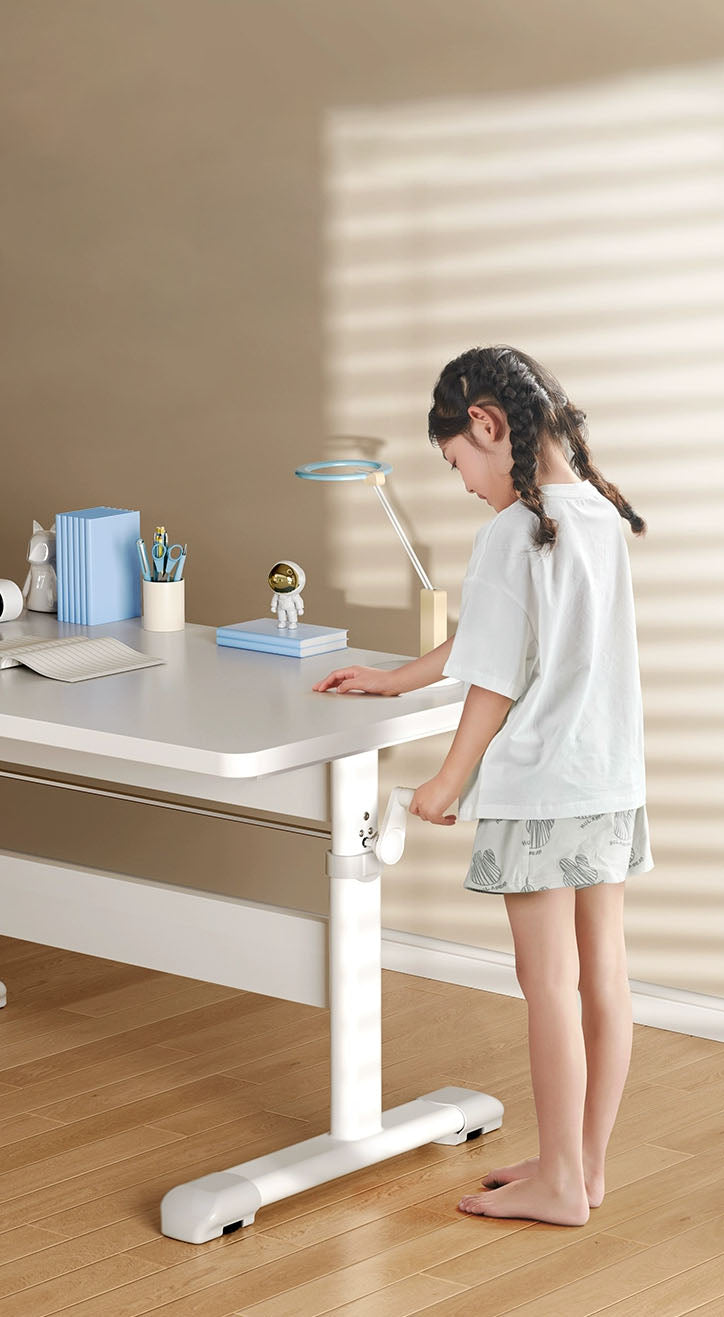 VBI Adjustable Children Learning Desk and Chair from maija