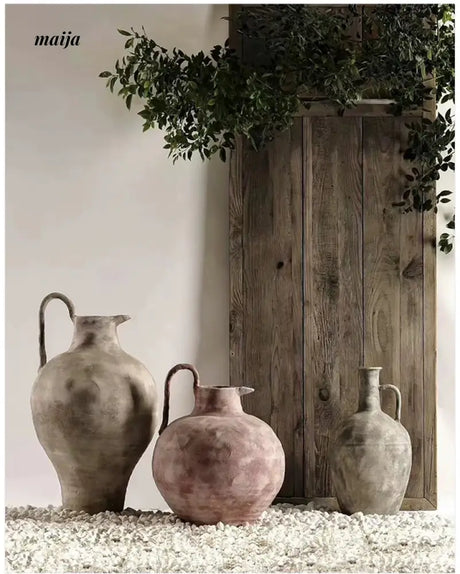 LILY WHITE Silent Ceramic Vase from LILY WHITE