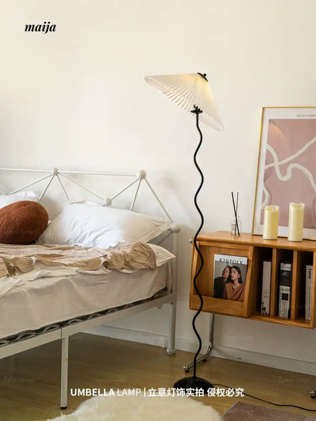 LYNN Minimalistic Umbrella Floor Lamp from Lynn's Lamp