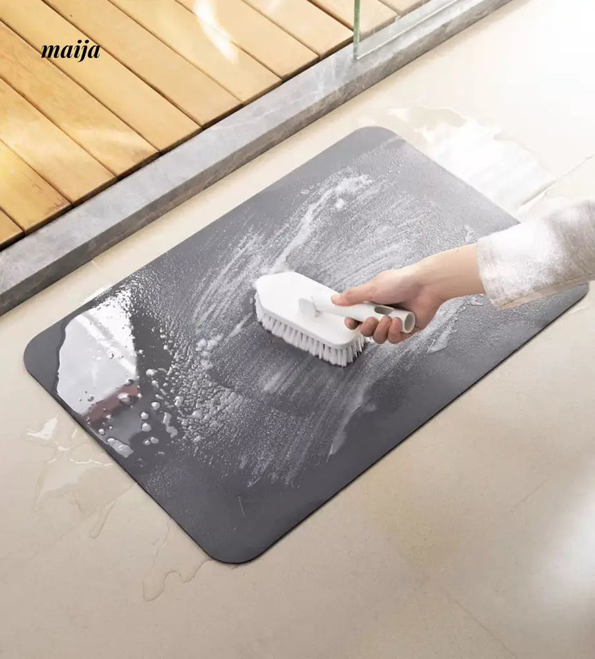 Nonslip Kitchen Floor Mat from maija