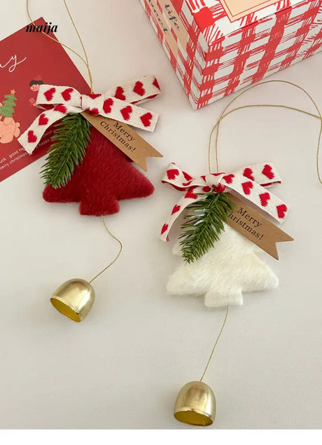 MELONGIRL Christmas Tree Wool Felt Door Pendant from MELONGIRL