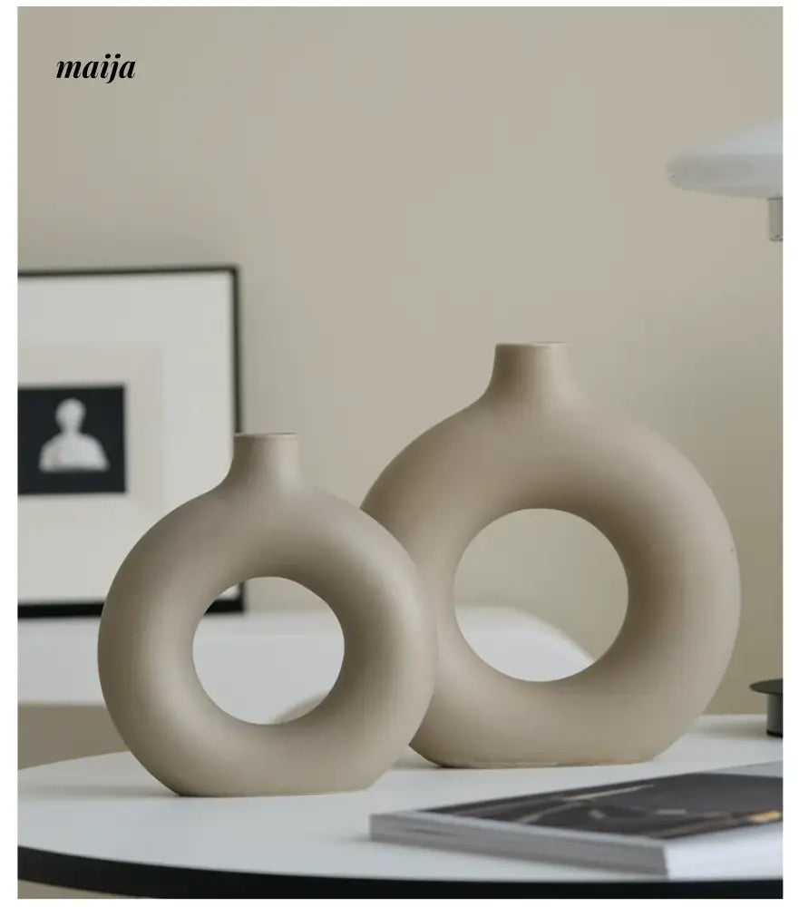 WENSHUO Circular Nordic Ceramic Vase from WENSHUO