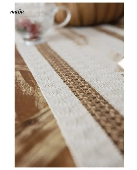 MAN YUE HOME Retro Table Flag Dining Tablecloth for Stylish Homes from MAN YUE HOME