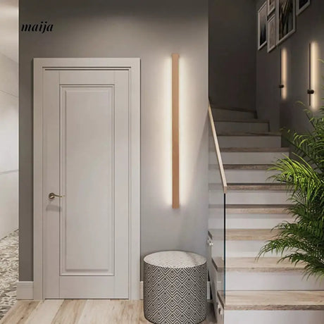 CH LIGHTING Hotel Lamp with Japanese Sconce from HOBBYTREE
