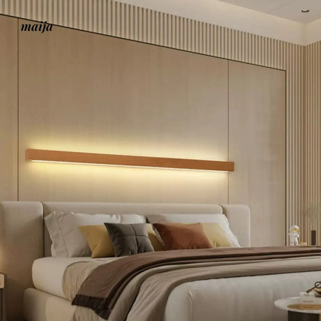 CH LIGHTING Hotel Lamp with Japanese Sconce from HOBBYTREE