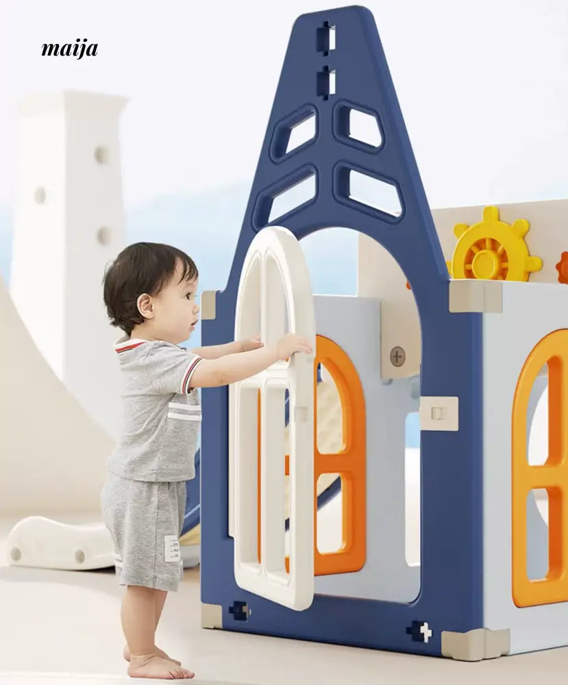 HOBBYTREE Amusement Park Swing Set from HOBBYTREE