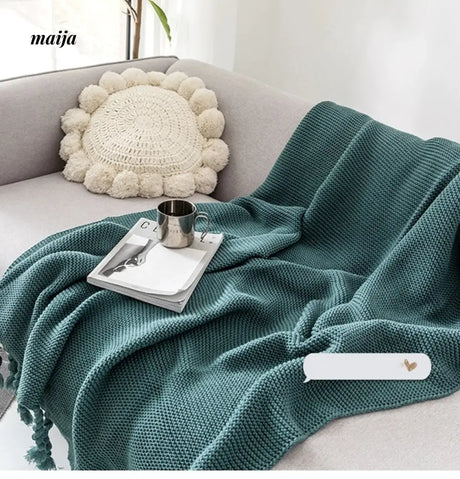MAN YUE HOME Scandinavian Knitted Duvet with Cotton for Winter Use from MAN YUE HOME