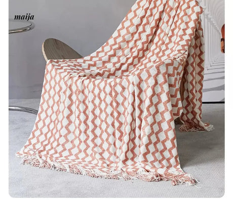 MAN YUE HOME Knitted Sofa Set with Modern Scandinavian Duvet from MAN YUE HOME