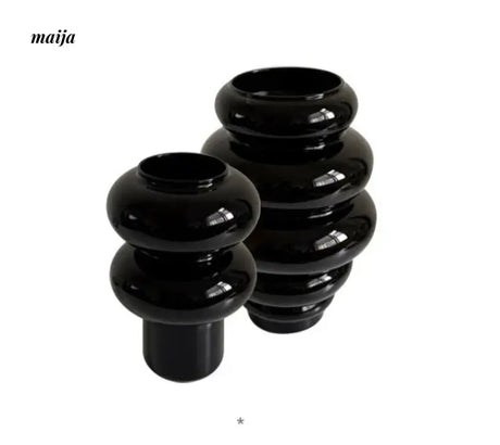 COLOURHUNTER Black Ceramics Flower Vase from maija