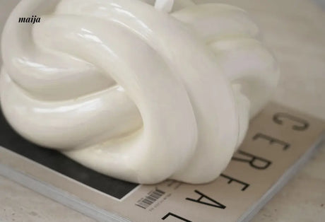 Knot Tissue Box from maija