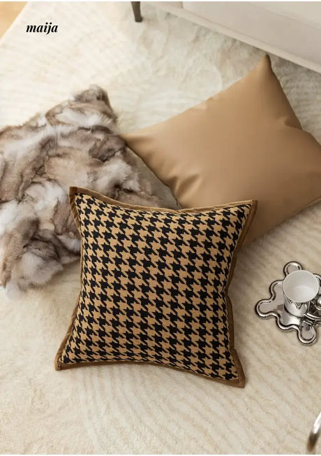 MISTYWOOD Retro High-End Leather Pillow from MISTYWOOD