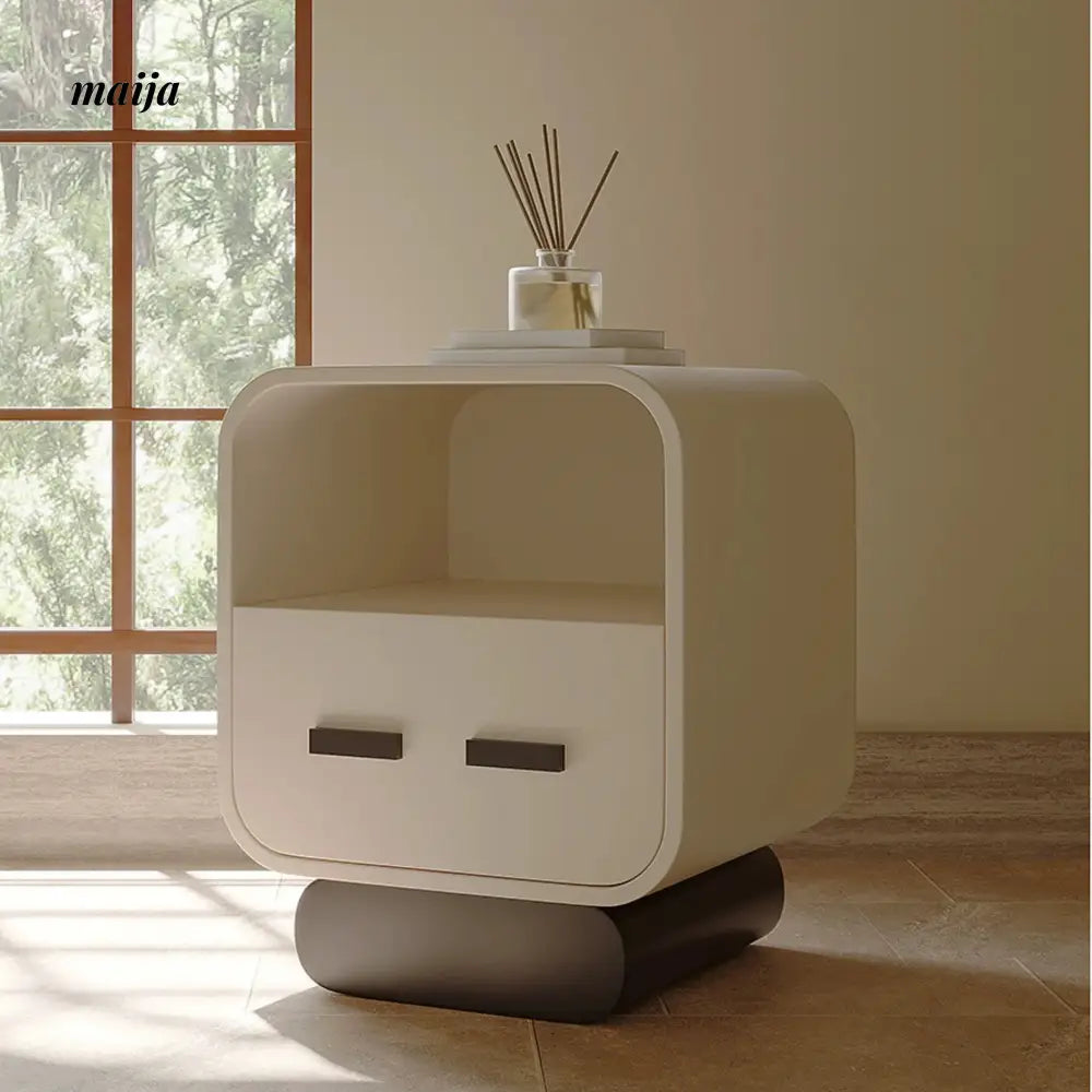 TIDELEADER Paestum Bedside Table from TIDELEADER