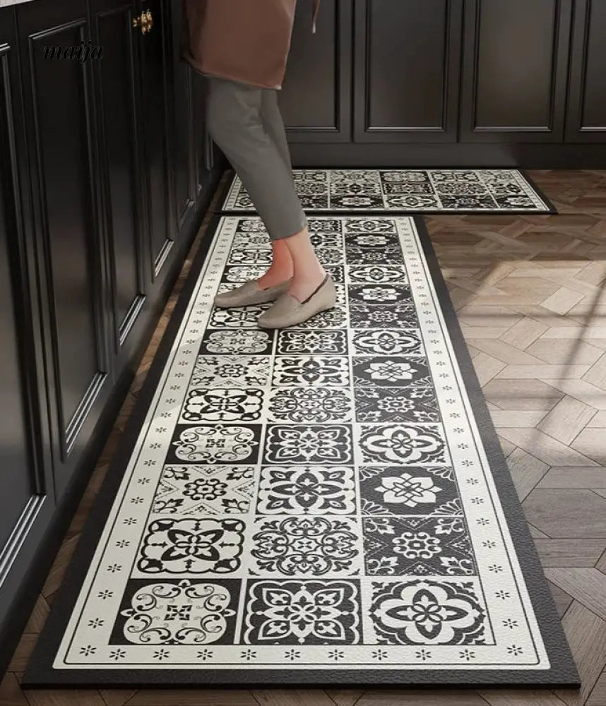 AOJU French Baroque Design Nonslip Kitchen Mat
