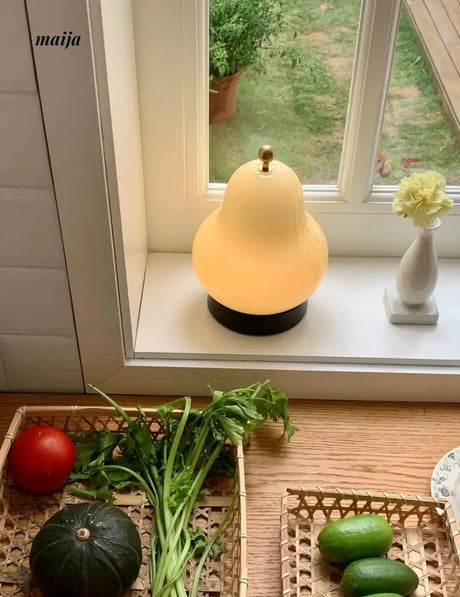 Mama Pear Pudding Lamp from maija