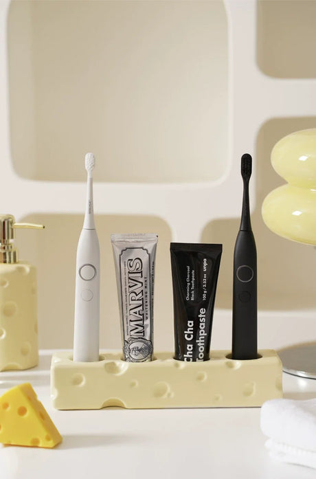 LENYVASEN Remy Cheese Ceramic Toothbrush Rack from LENYVASEN