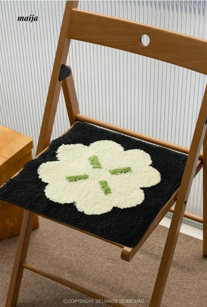 MUYE Flower Tufted Chair Cushion from MUYE