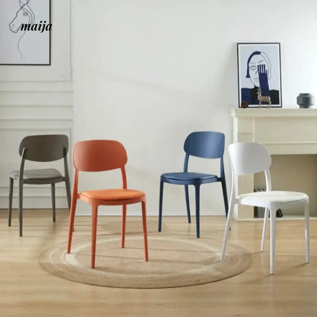 [CLEARANCE] Shania Plastic Dining Chair from Yishengtao