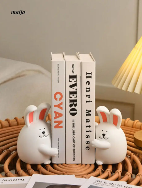 Hugging Rabbits Bookends from maija
