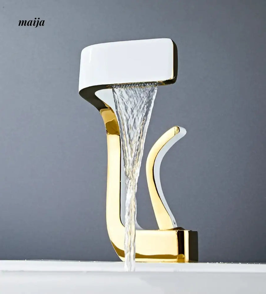 Noble Waterfall Copper Washbasin Faucet from Kaiyashi
