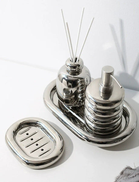 LENYVASEN Leo Silver Ceramic Dispenser from LENYVASEN