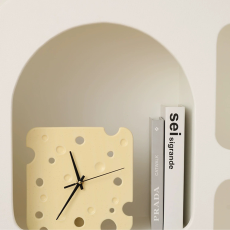 LENYVASEN Sienna Elegant Ceramic Watch Decor from LENYVASEN