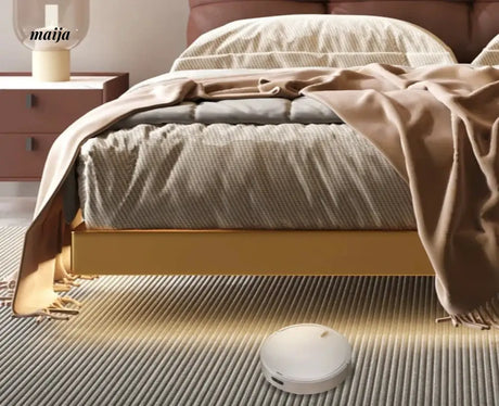Gianluca Suspended Leather Bed from Kaiyashi