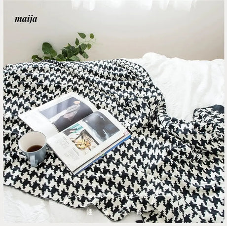 MISTYWOOD Champagne Colored Cotton Sofa Duvet from MISTYWOOD
