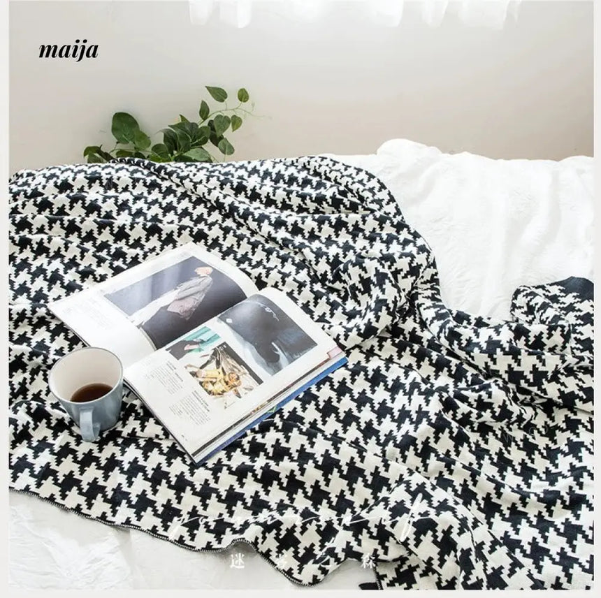 MISTYWOOD Champagne Colored Cotton Sofa Duvet from MISTYWOOD